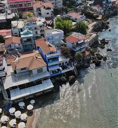 Hotel Rena In Front Of The Sea
